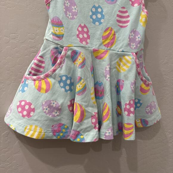 Eleanor Rose Easter Egg Peplum Tank Top - Picture 3 of 10